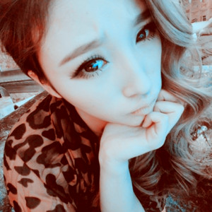 qqŮͷ񣺾ڻһ˲ ҵĻ